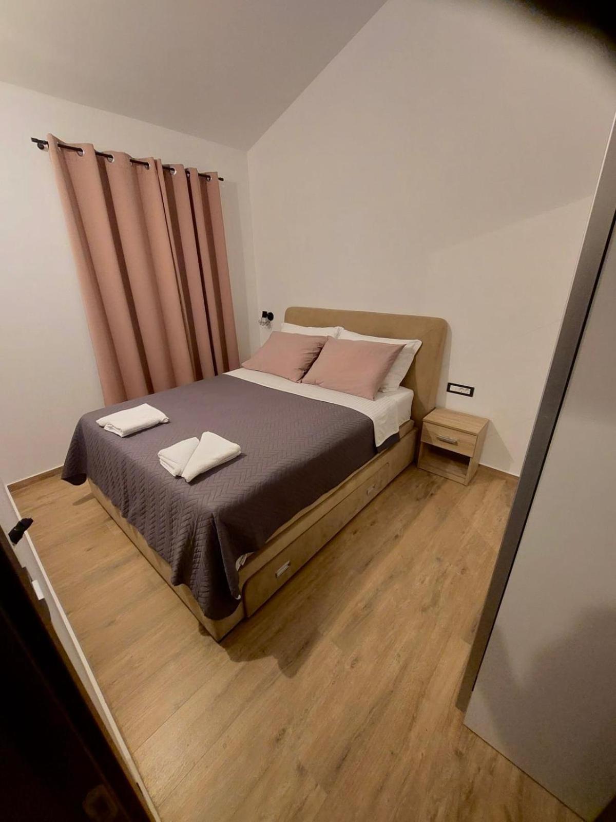 Apartmani Karla Paklenica ستاريغغاد باكلينتسا المظهر الخارجي الصورة