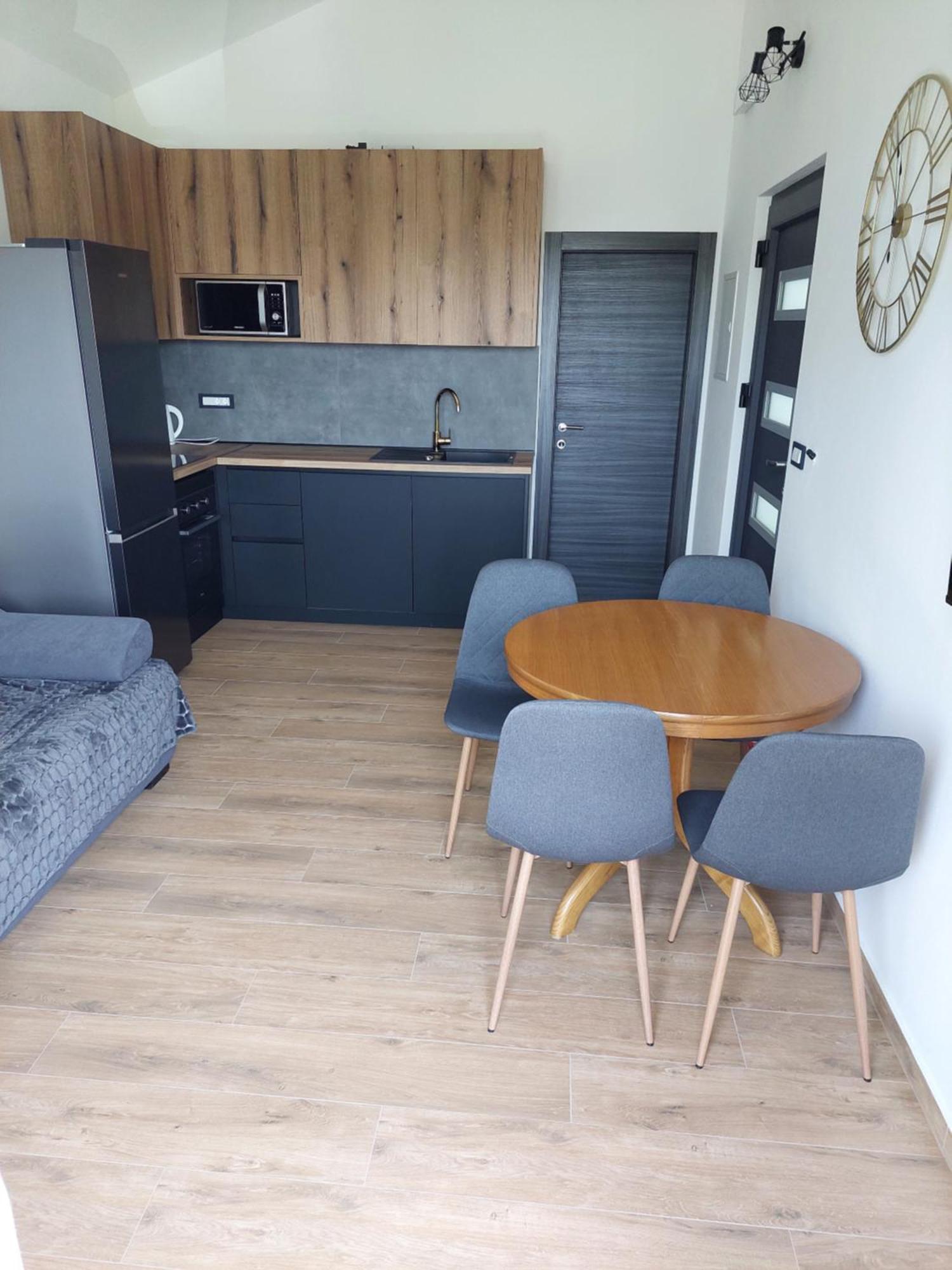 Apartmani Karla Paklenica ستاريغغاد باكلينتسا المظهر الخارجي الصورة
